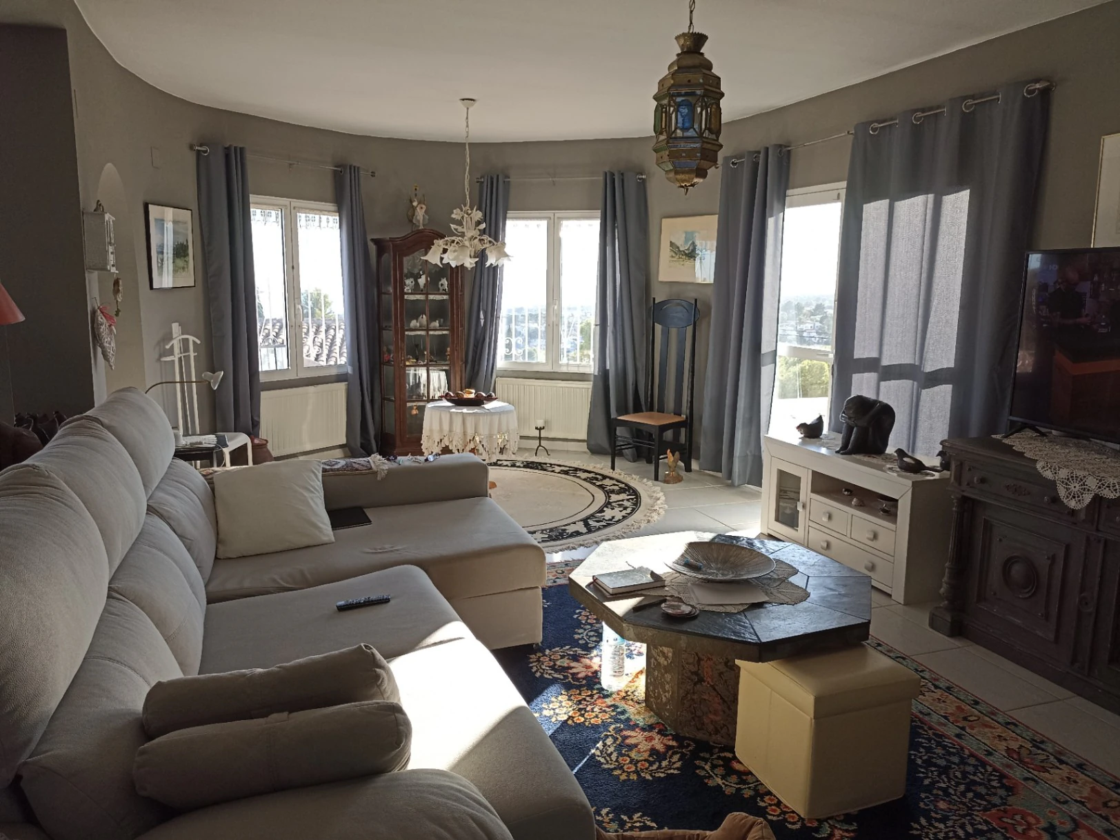 CH3158 - Villa in Moraira mit Meerblick, Pool und separaten Apartments nahe dem Golfplatz