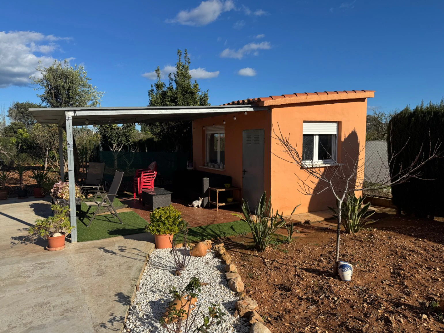 F0209 - Retreat/cottage for lovers of farm produce