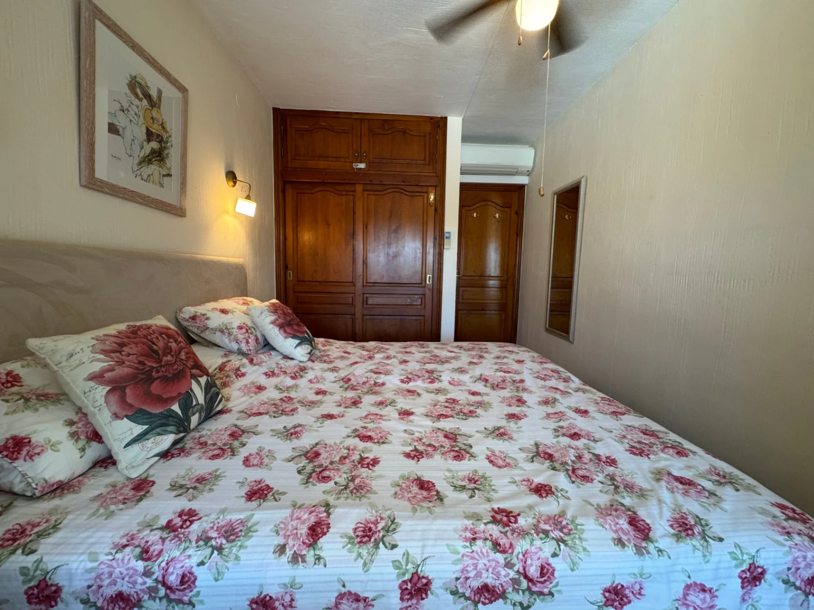 B1489 - Terraced house for sale in Moraira with 2 communal pools in residential area