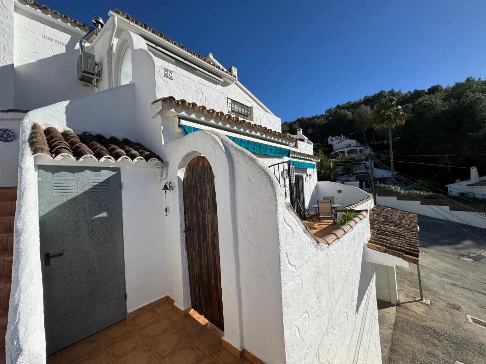 A0868 - Apartamento en venta en Villotel, cerca de Moraira, con piscina y garaje