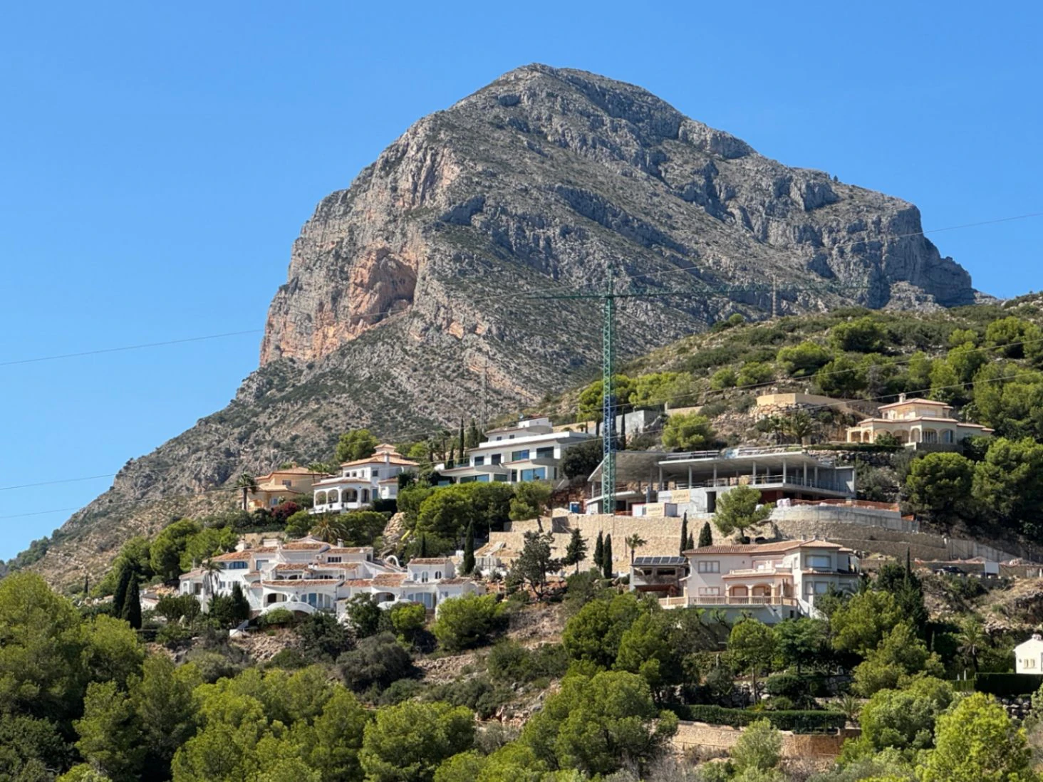 P0348 - Se vende parcela en Jávea de 1.665 m2