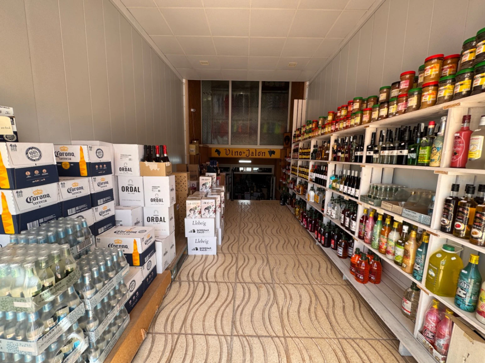 L0081B - Local comercial en venta en Moraira – Ubicación estratégica en carretera principal