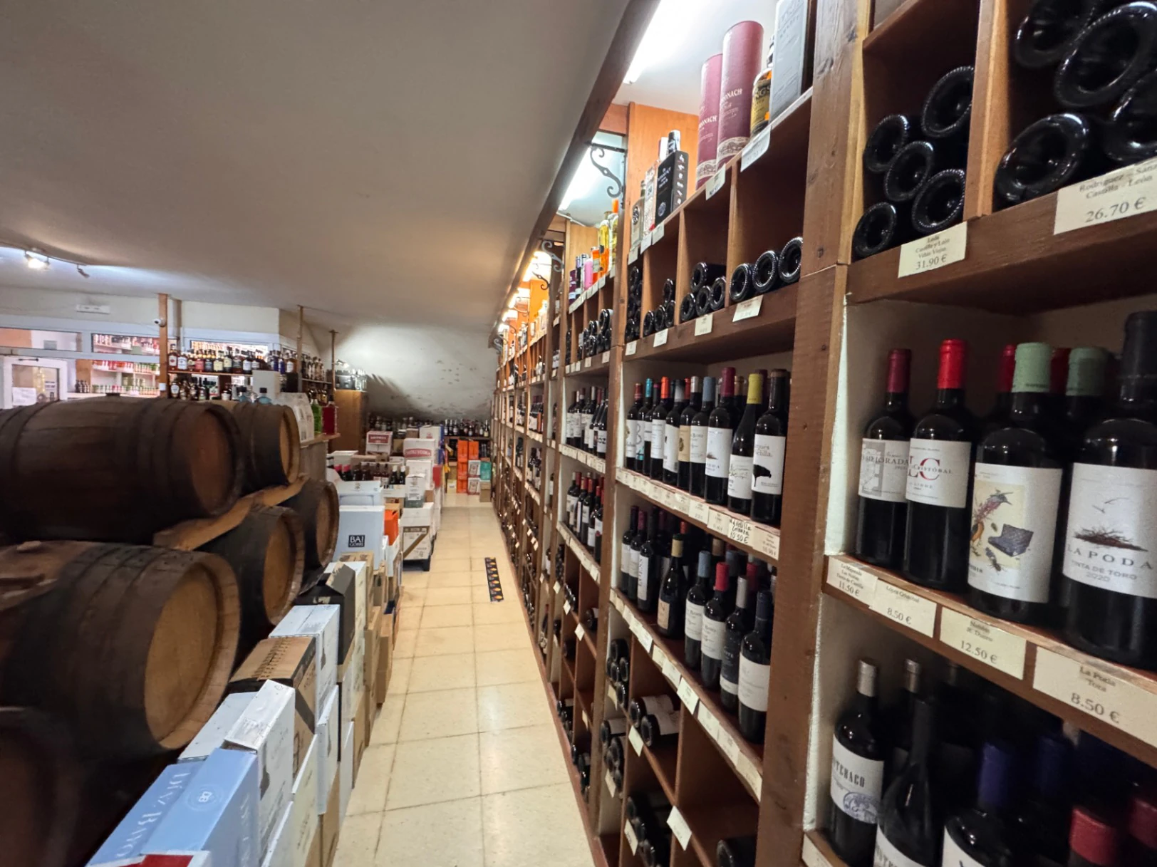 L0081B - Local comercial en venta en Moraira – Ubicación estratégica en carretera principal