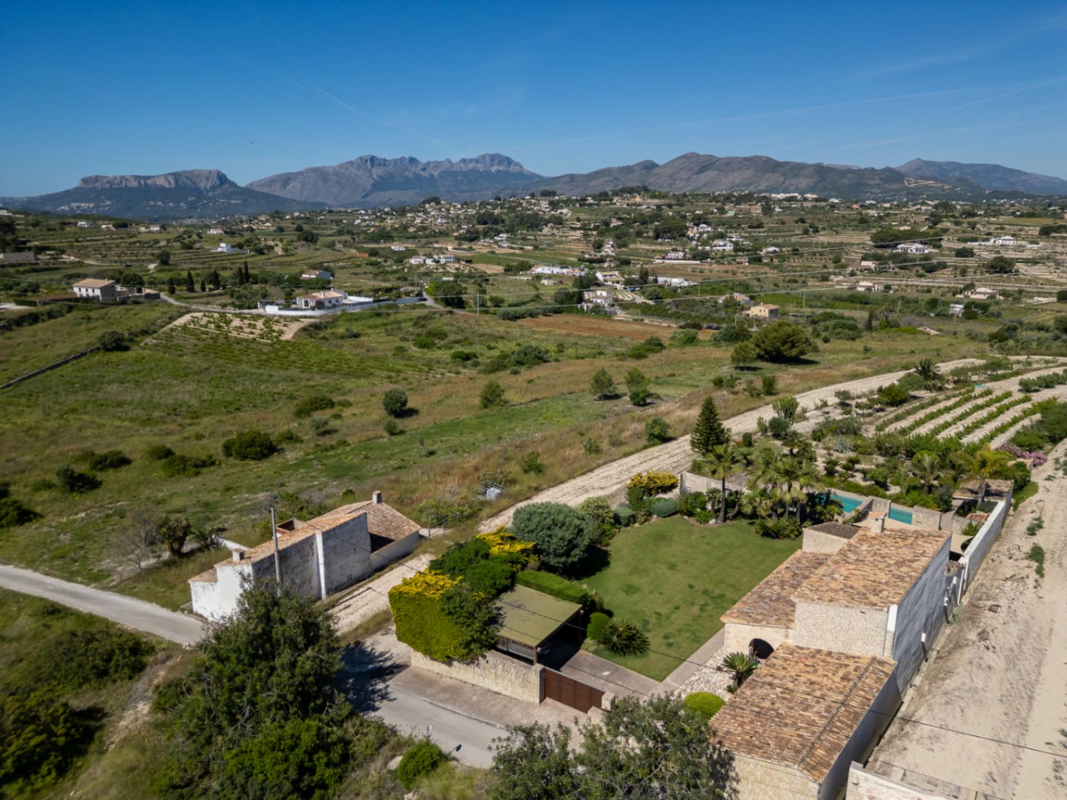 Exclusive Renovated Stone Country Finca with Character, Modern Interior and Pool in Benissa – Costa Blanca