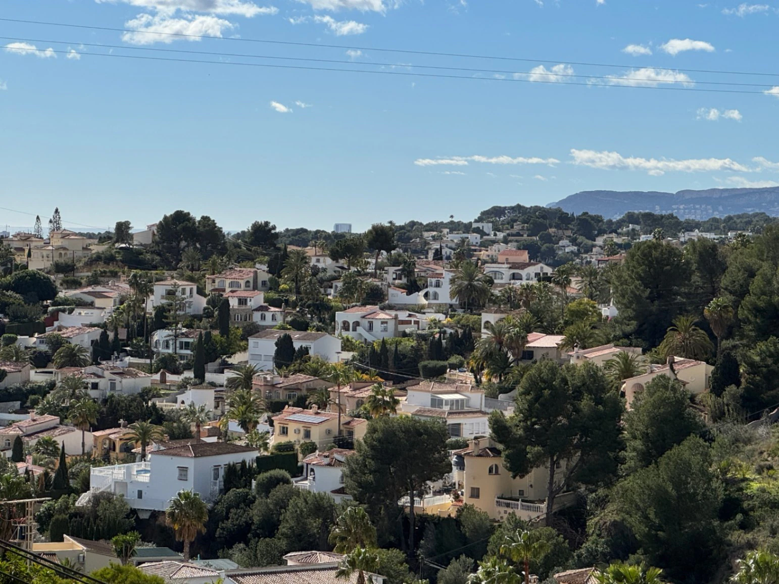 CH3392 - Villa de 3 Dormitorios entre Moraira y Benissa con Vistas al Mar para Reformar