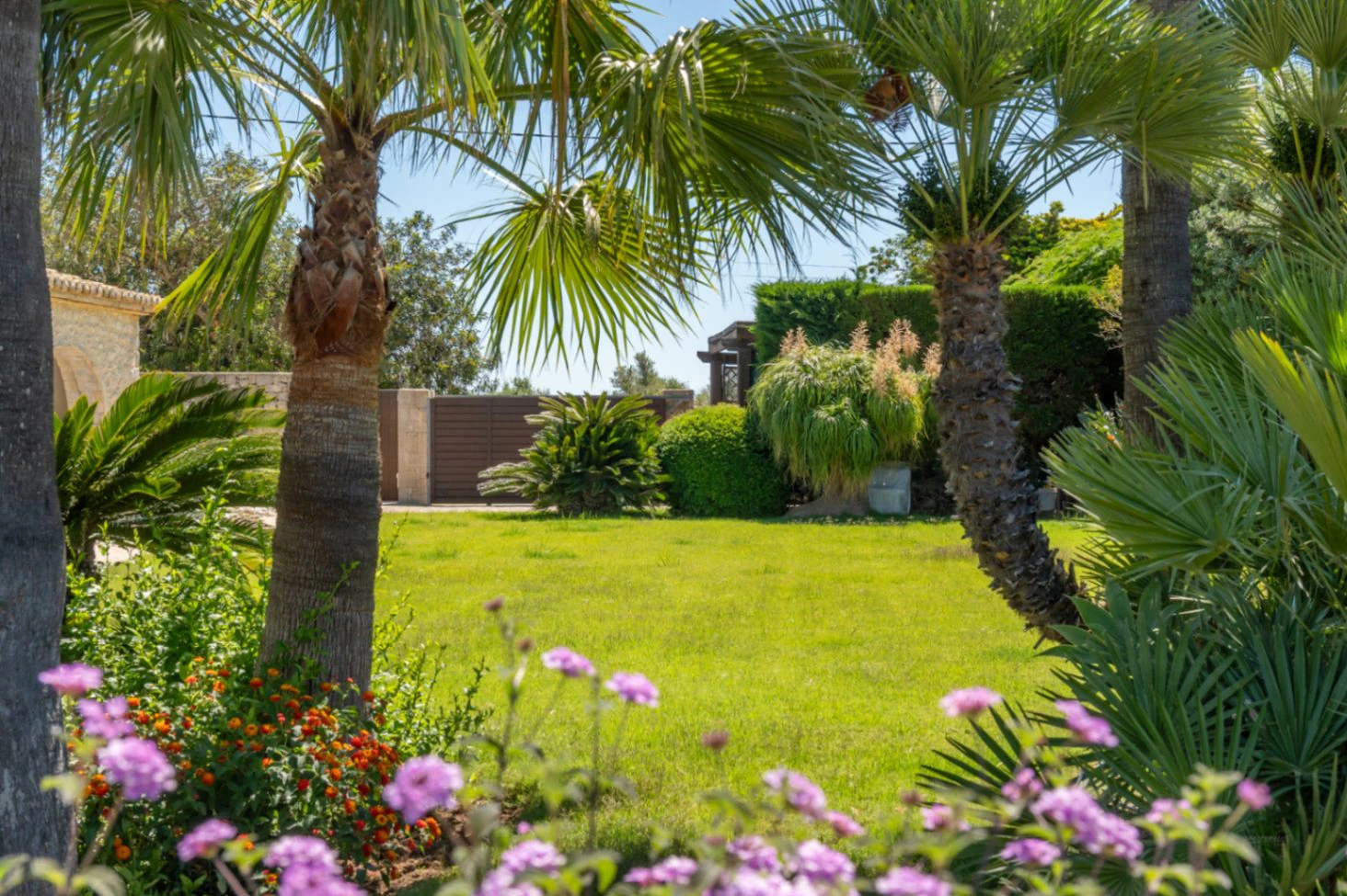 F0211 - Exklusive Stein-Finca mit Charakter, modernem Interieur und Pool in Benissa – Costa Blanca