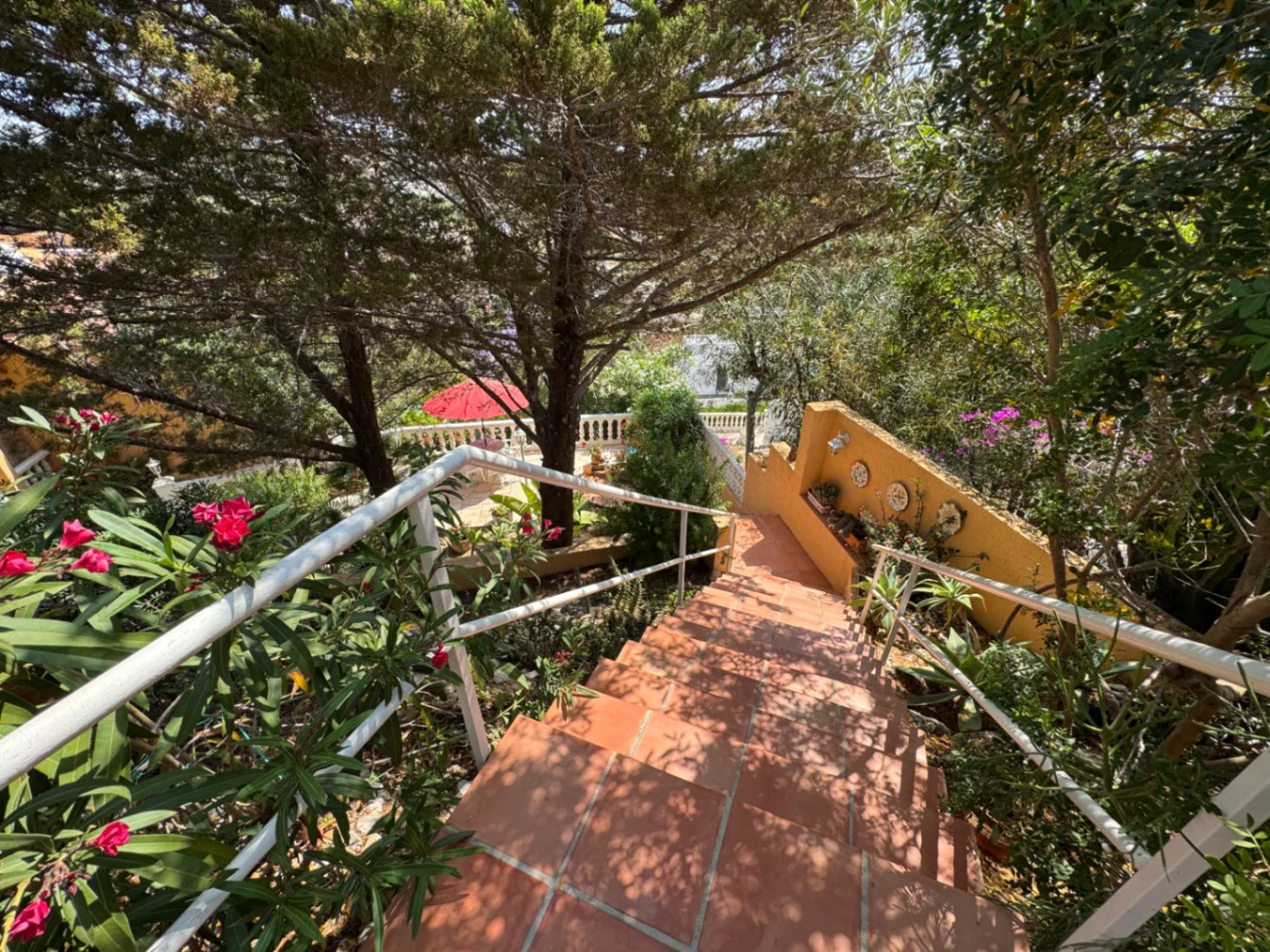 Villa in Benissa-Costa met mooi zeezicht en op 700 m van Cala Baladrar
