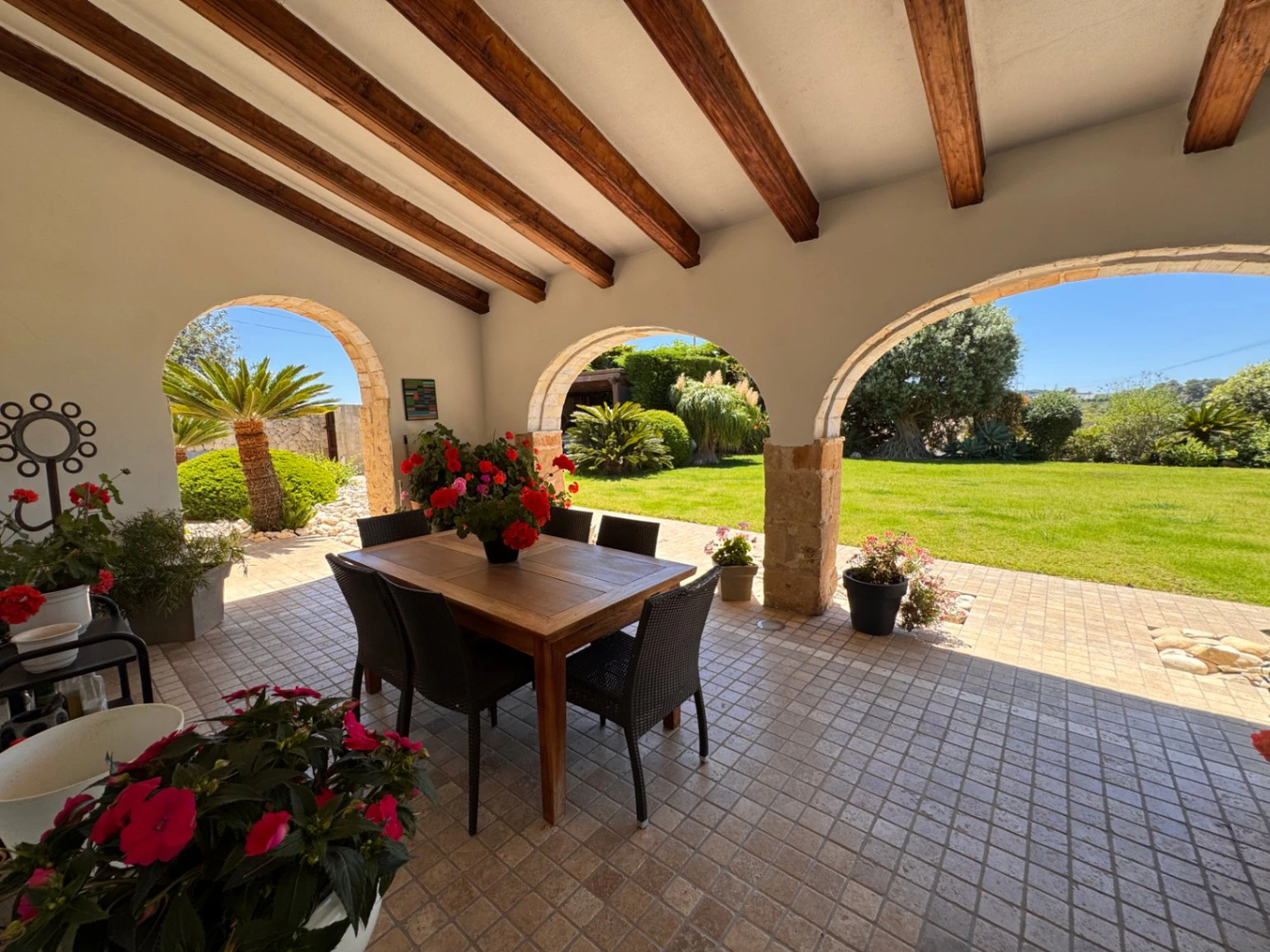 F0211 - Exklusive Stein-Finca mit Charakter, modernem Interieur und Pool in Benissa – Costa Blanca