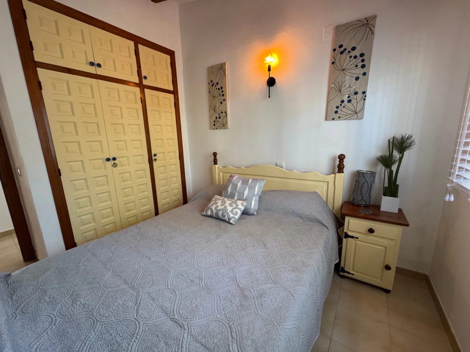CH3390 - Villa zum Verkauf in Moraira mit Pool, freiem Blick und Privatsphäre