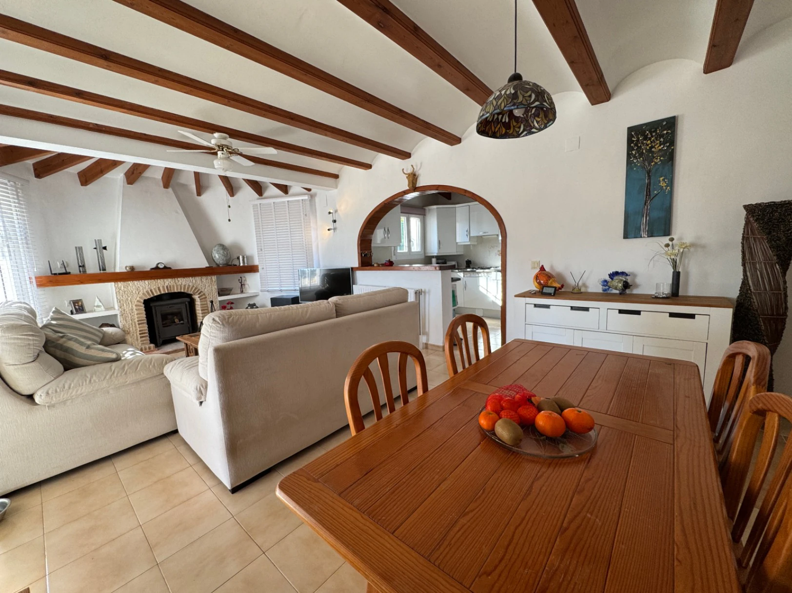 CH3390 - Villa zum Verkauf in Moraira mit Pool, freiem Blick und Privatsphäre
