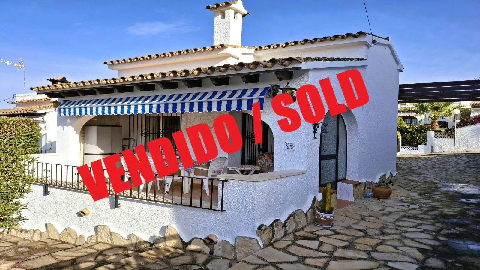 B1492 - Detached Villa for Sale in Moraira – Villotel, South-Facing with Panoramic Views