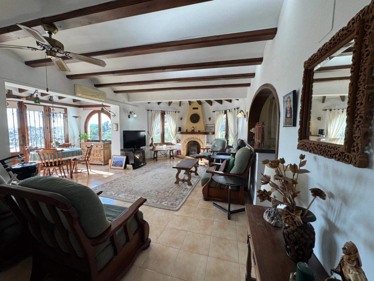 CH3392 - 3-Bedroom Villa between Moraira and Benissa with Sea Views for Renovation