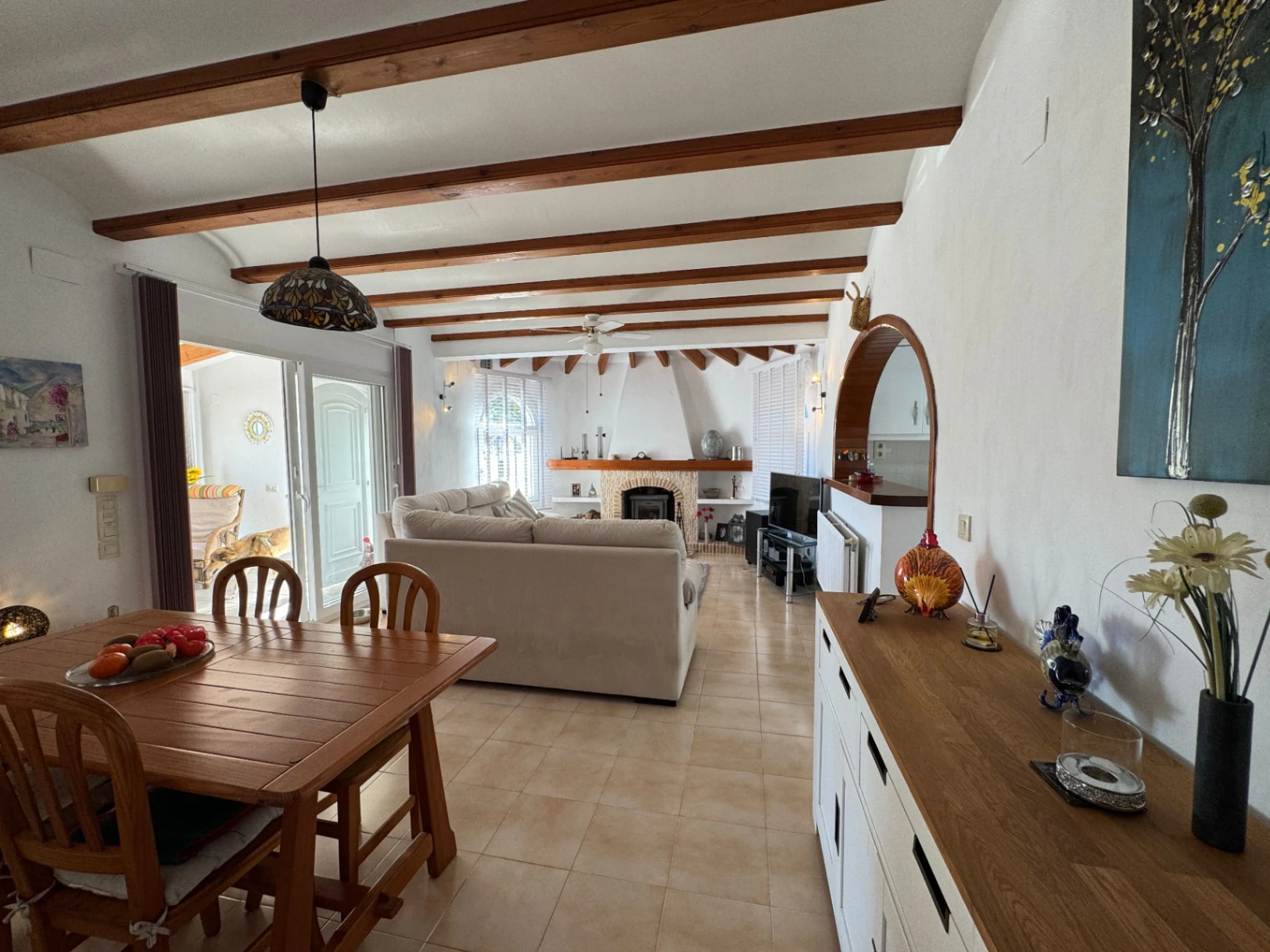 CH3390 - Villa zum Verkauf in Moraira mit Pool, freiem Blick und Privatsphäre