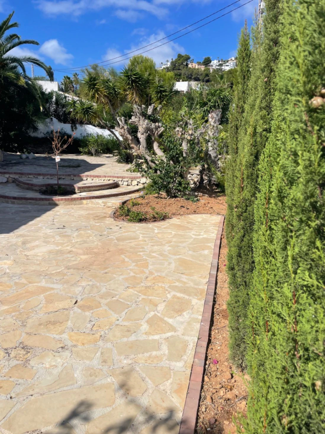 CH3390 - Villa zum Verkauf in Moraira mit Pool, freiem Blick und Privatsphäre