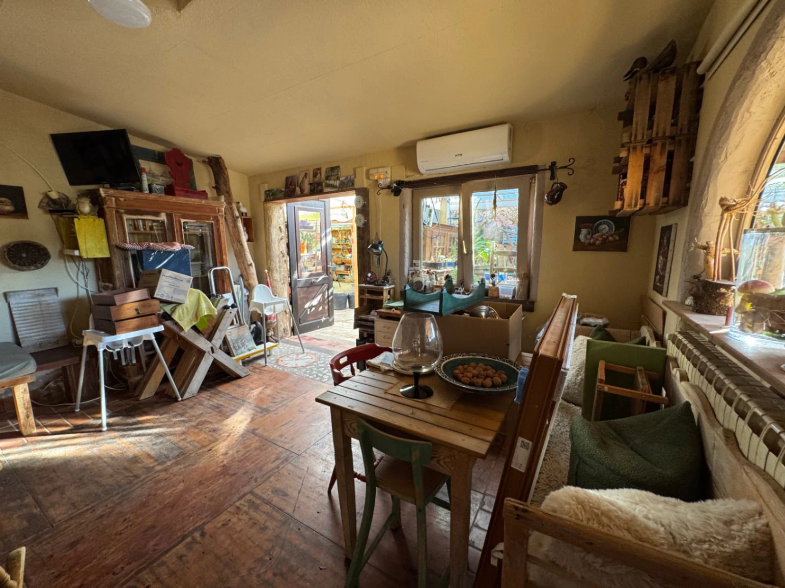 CH3372 - Property with conversion potential into a villa near shops, golf, and coves in Moraira – Benissa Costa