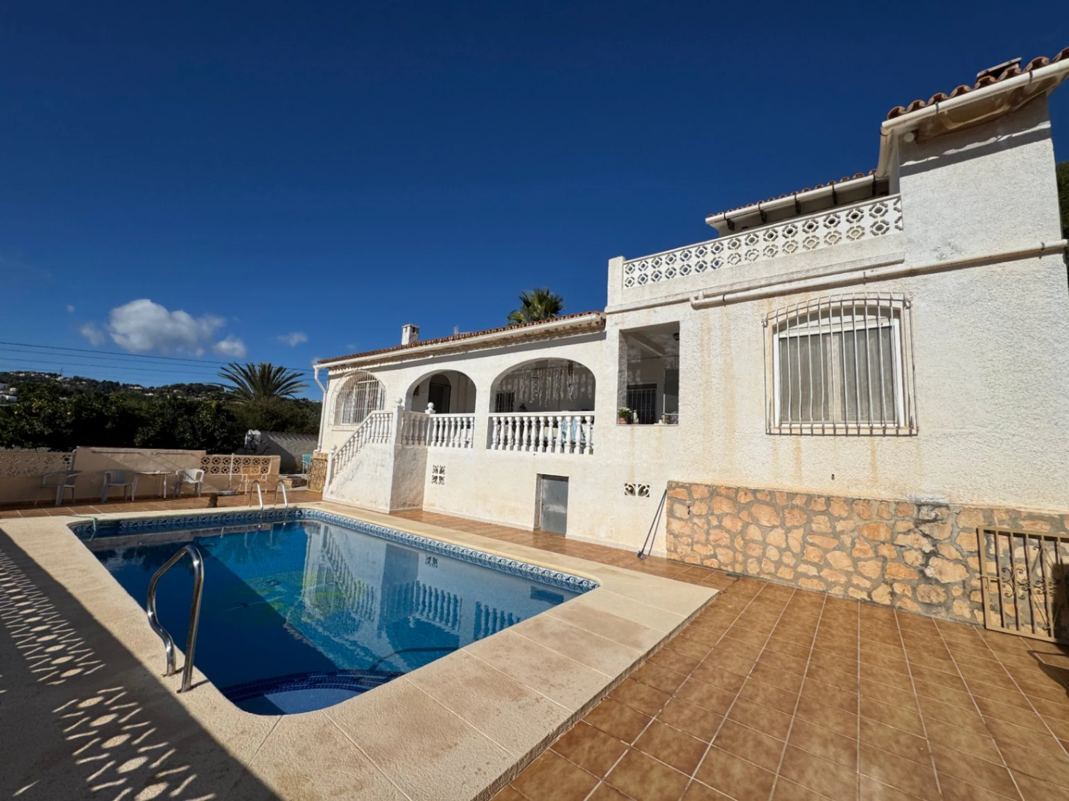 CH3374 - 2 Häuser in 1 – Villa mit Meerblick in Benissa-Costa