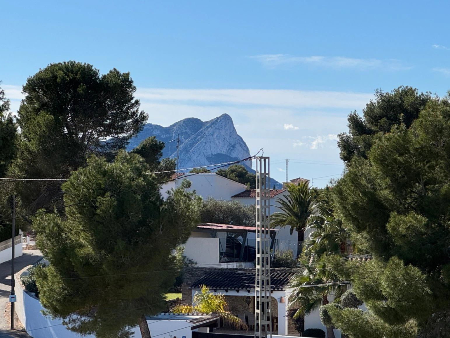 CH3374 - 2 Häuser in 1 – Villa mit Meerblick in Benissa-Costa