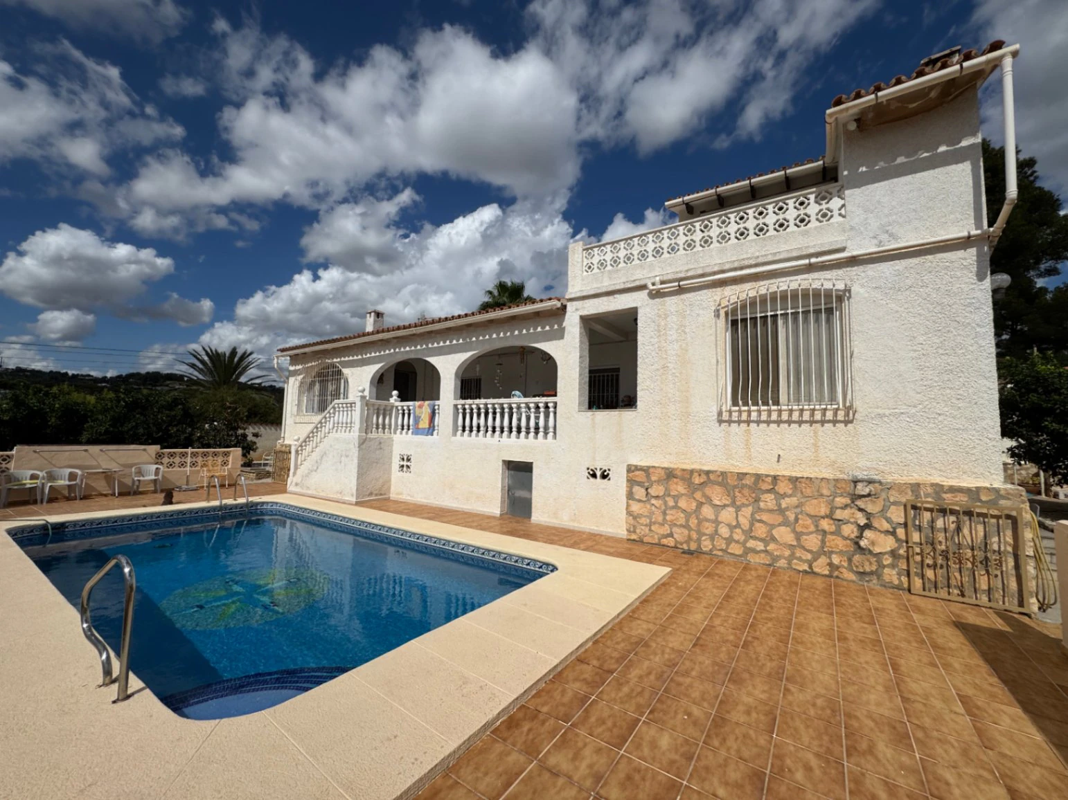 CH3374 - 2 Häuser in 1 – Villa mit Meerblick in Benissa-Costa
