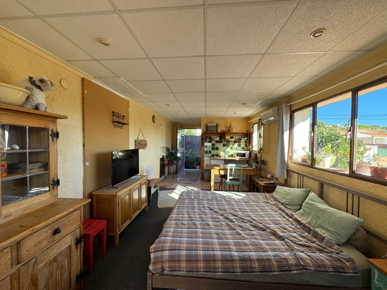L0079 - Freehold commercial property for sale with studio + terraces in Moraira (Benissa Costa)