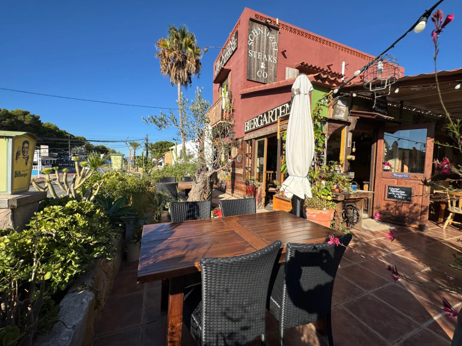 L0079 - Freehold commercial property for sale with studio + terraces in Moraira (Benissa Costa)