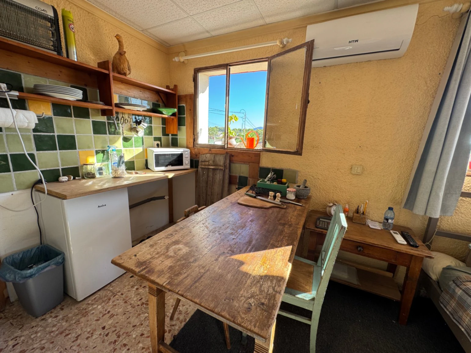 CH3372 - Property with conversion potential into a villa near shops, golf, and coves in Moraira – Benissa Costa