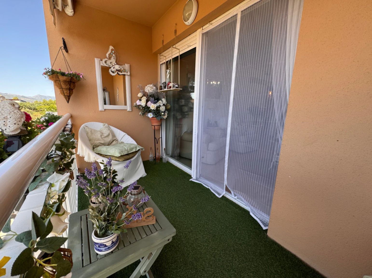 A0874 - Apartamento en venta en Teulada con ascensor, terraza y vistas abiertas