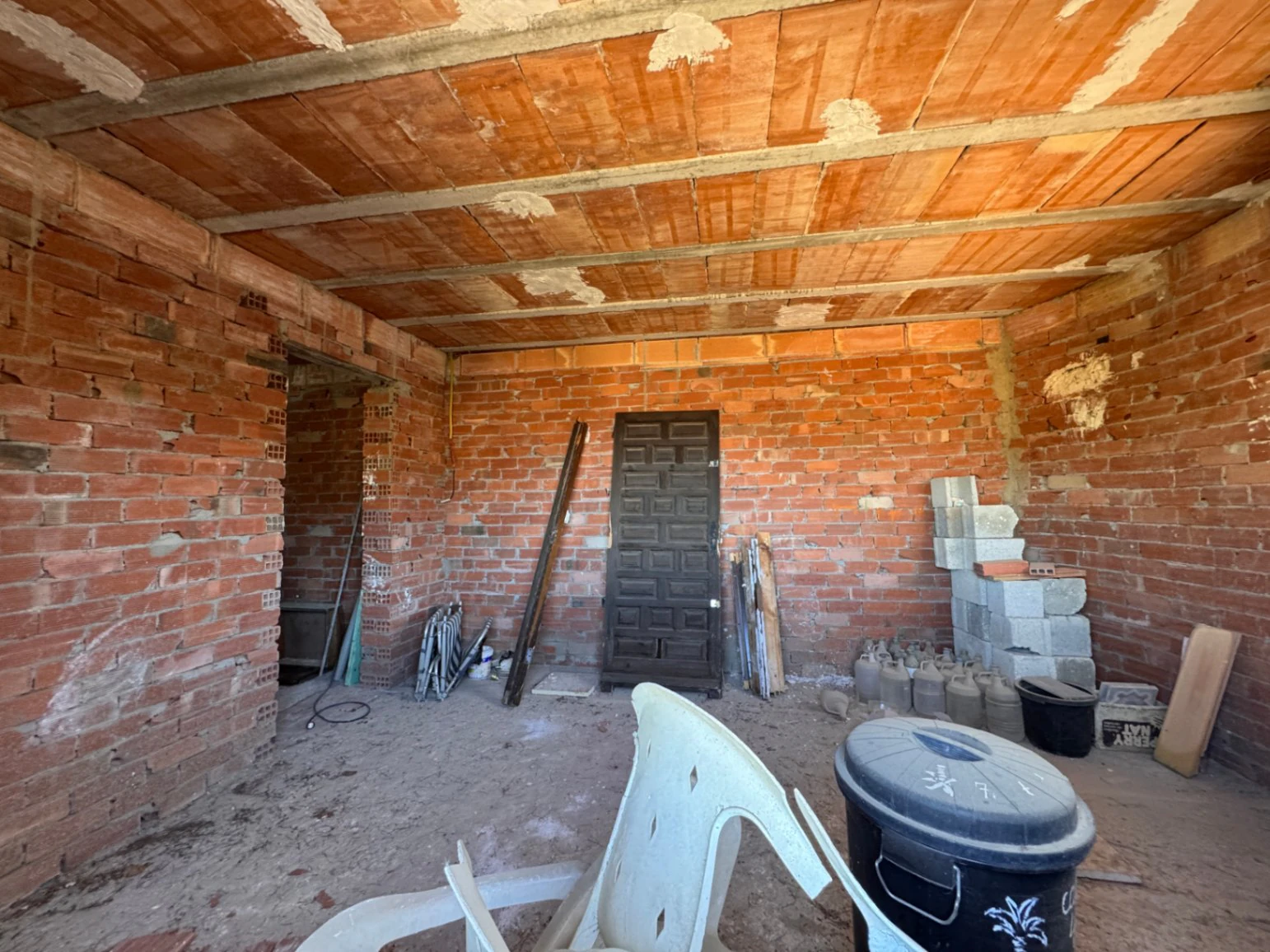 Renovation Villa for Sale in Benissa – Montemar | South Facing, Sea Glimpses & Great Potential