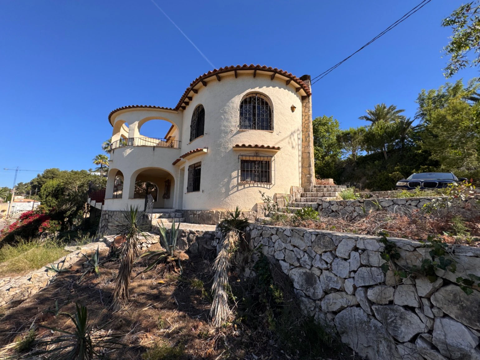 Renovation Villa for Sale in Benissa – Montemar | South Facing, Sea Glimpses & Great Potential