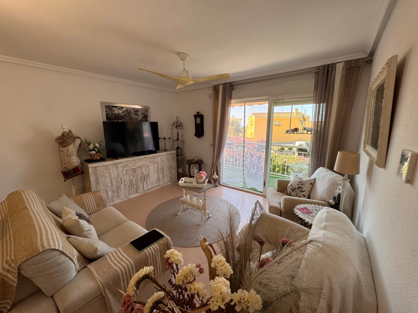 A0874 - Apartamento en venta en Teulada con ascensor, terraza y vistas abiertas