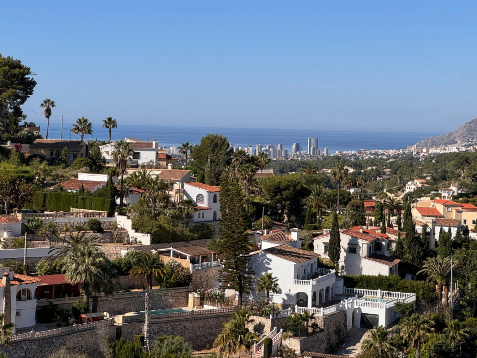 Renovation Villa for Sale in Benissa – Montemar | South Facing, Sea Glimpses & Great Potential