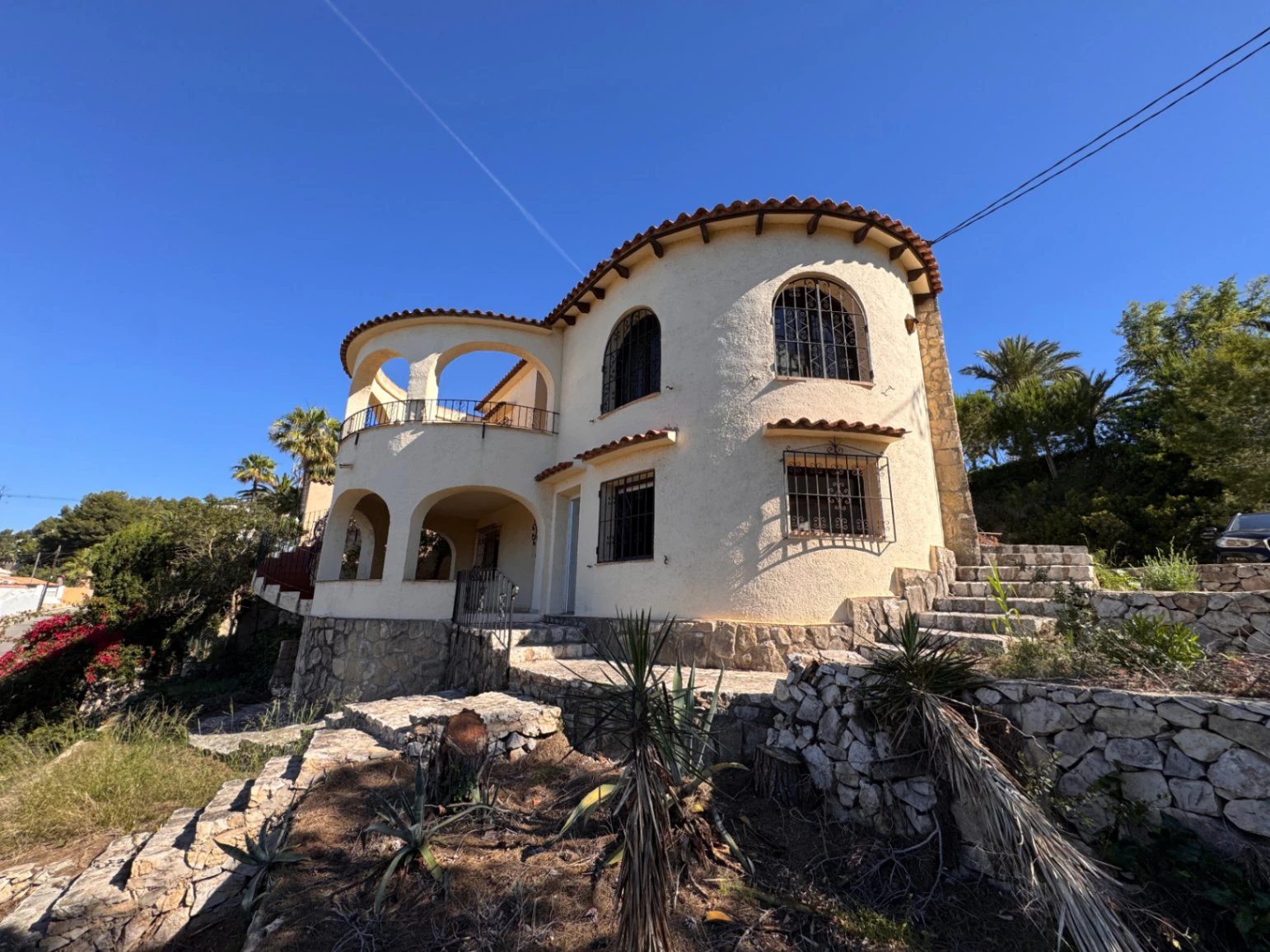 Renovation Villa for Sale in Benissa – Montemar | South Facing, Sea Glimpses & Great Potential