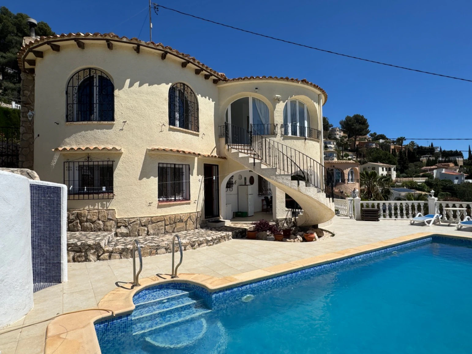 CH3403 - Villa mit Meerblick in Benissa Costa mit separater Gästewohnung, Pool und Panoramablick