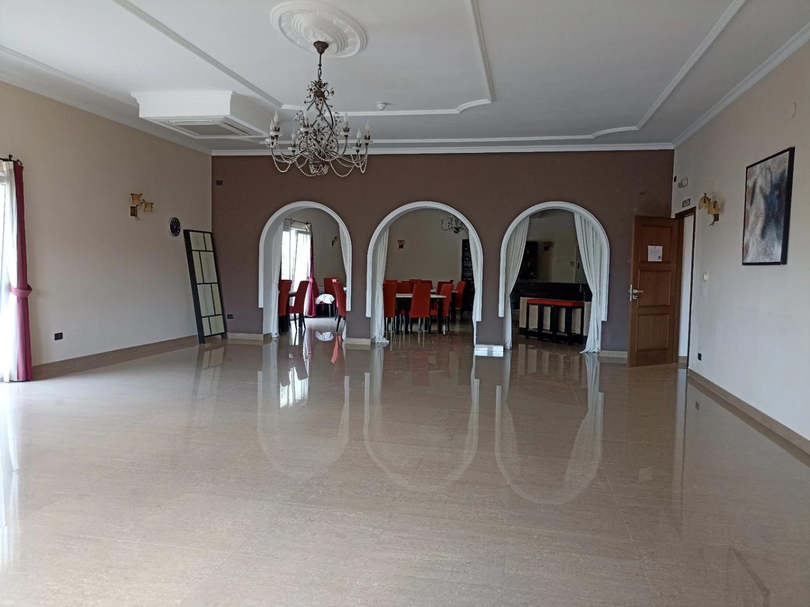 A0850 - Appartement de luxe dans un complexe paradisiaque à proximité de la plage et des commodités