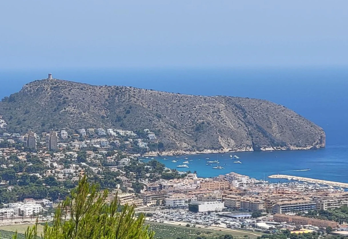 CH3411 - Fantastisk villa med panoramautsikt över havet till salu i Moraira Benimeit, privat pool och 4 sovrum