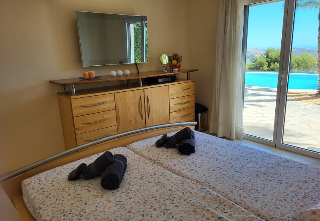 CH3411 - Fantastisk villa med panoramautsikt över havet till salu i Moraira Benimeit, privat pool och 4 sovrum