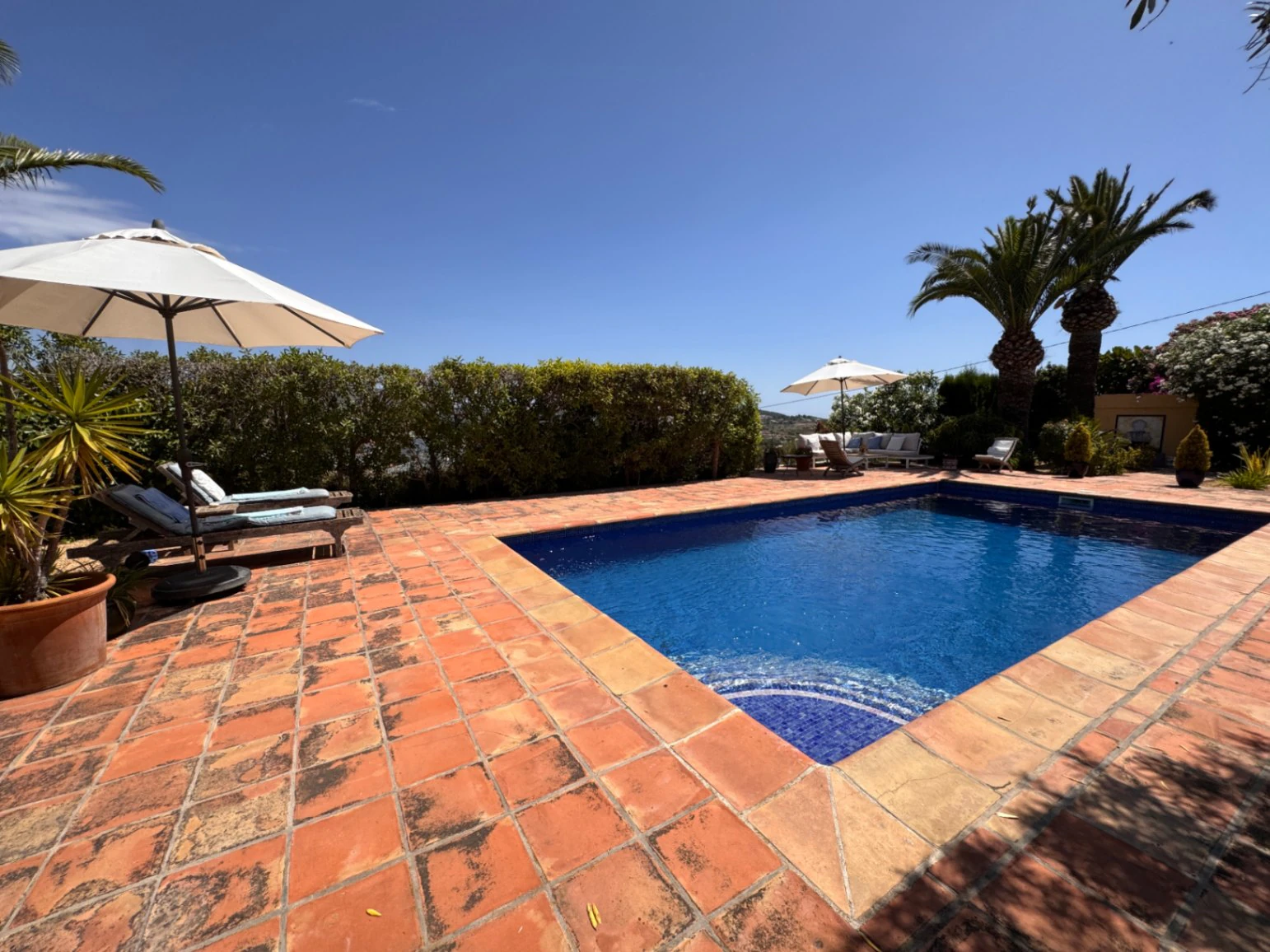 Finca à vendre à Teulada entre Benissa et Moraira avec maison d’invités et piscine privée
