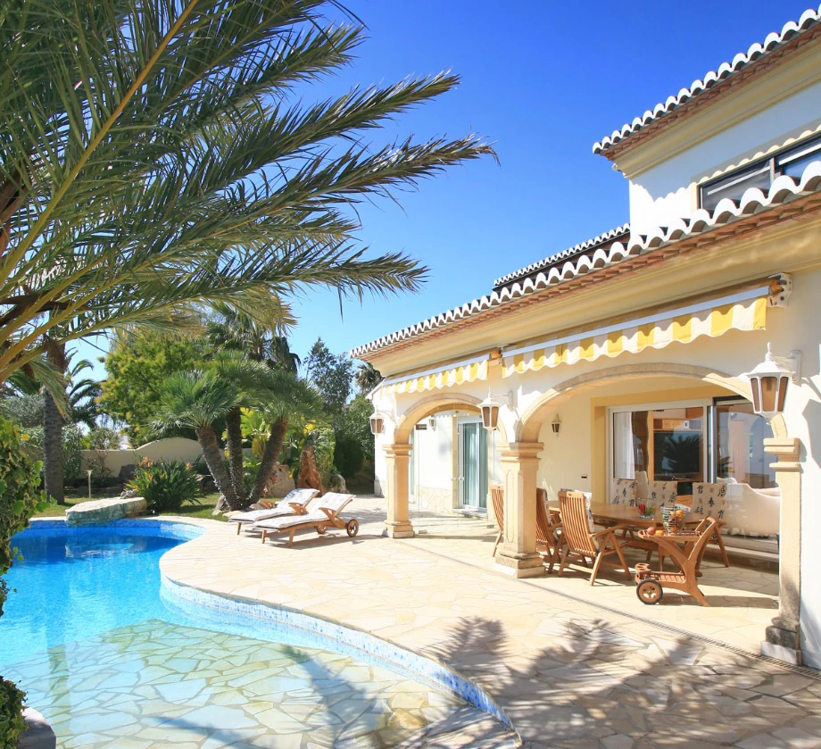 CH3411 - Fantastisk villa med panoramautsikt över havet till salu i Moraira Benimeit, privat pool och 4 sovrum