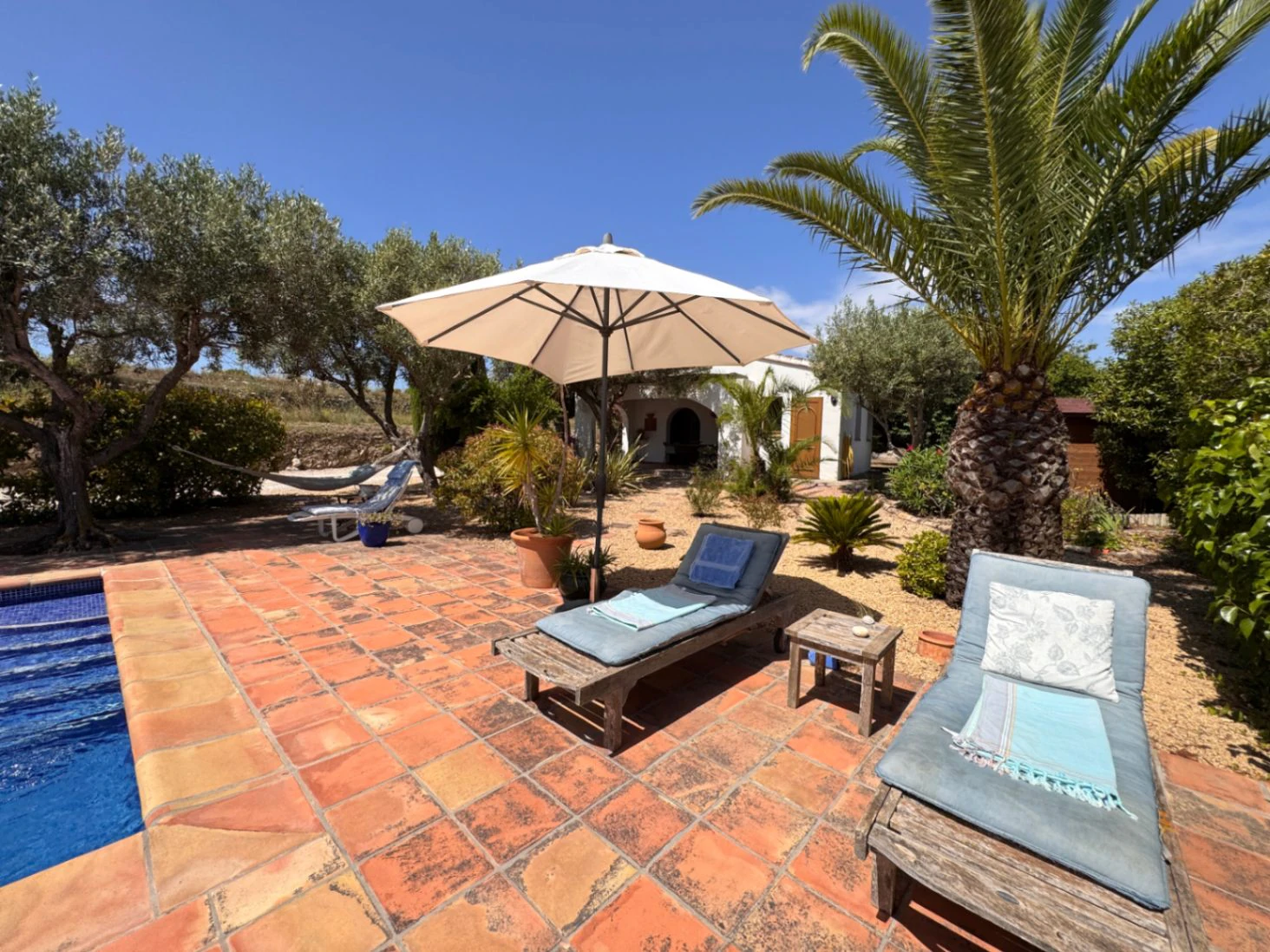 Finca à vendre à Teulada entre Benissa et Moraira avec maison d’invités et piscine privée