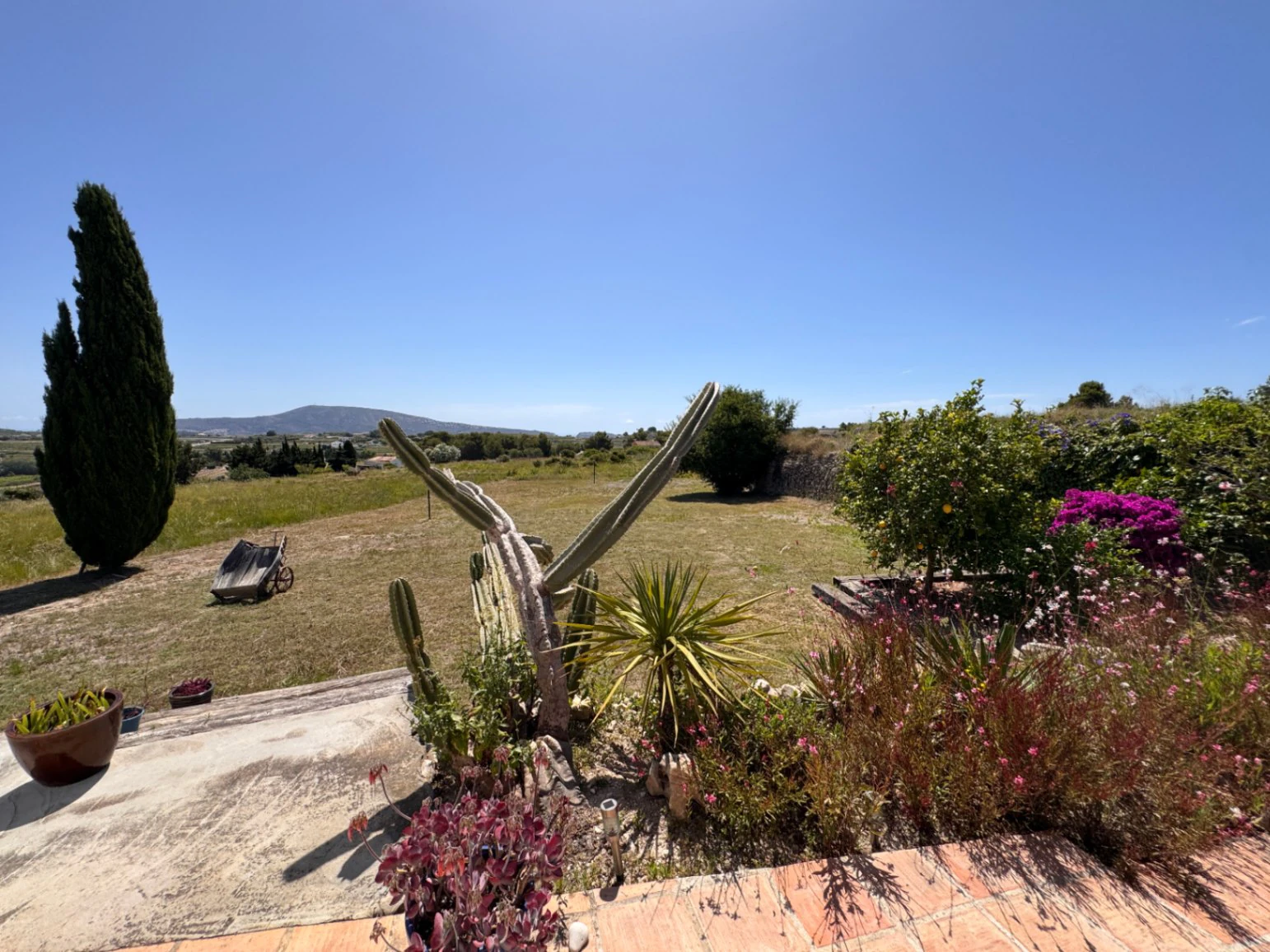 Finca à vendre à Teulada entre Benissa et Moraira avec maison d’invités et piscine privée