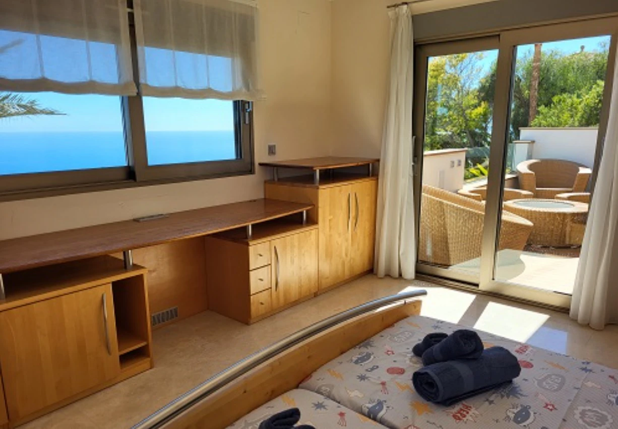CH3411 - Fantastisk villa med panoramautsikt över havet till salu i Moraira Benimeit, privat pool och 4 sovrum