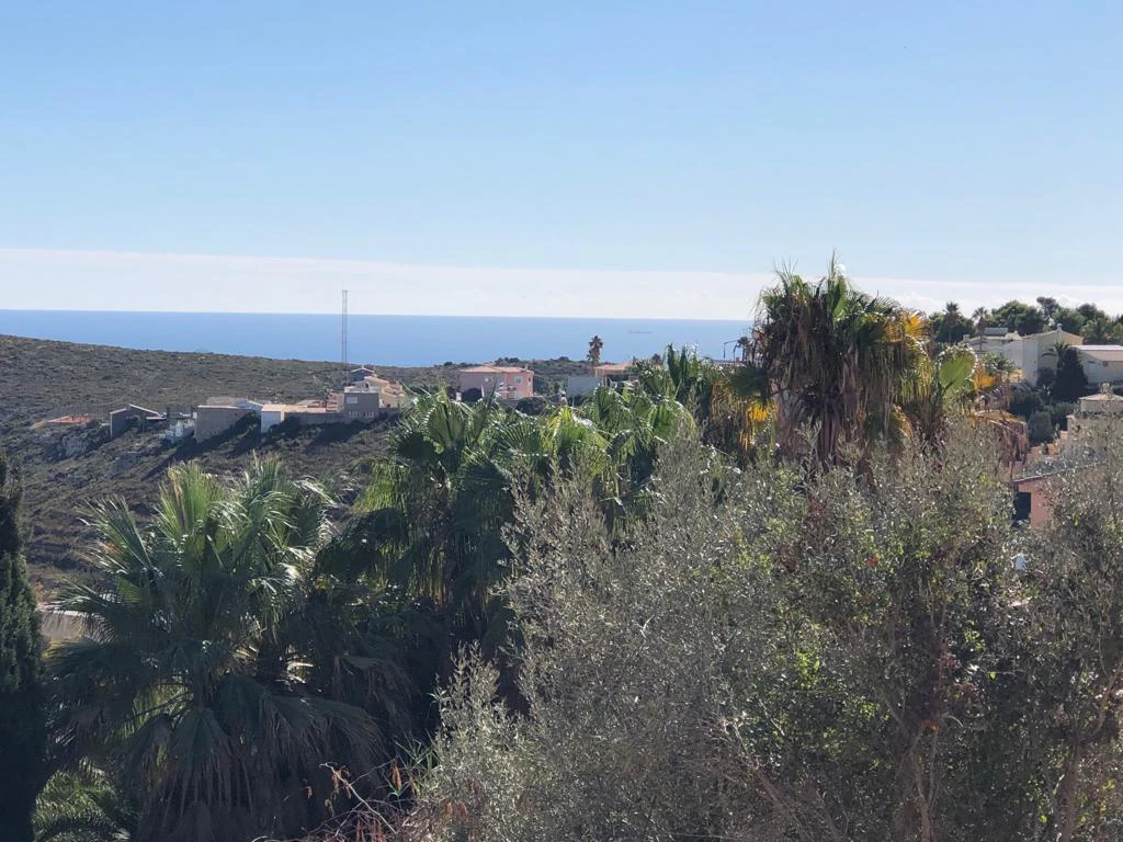 Projekt: Moderne Luxusvilla mit wunderschönem Meerblick