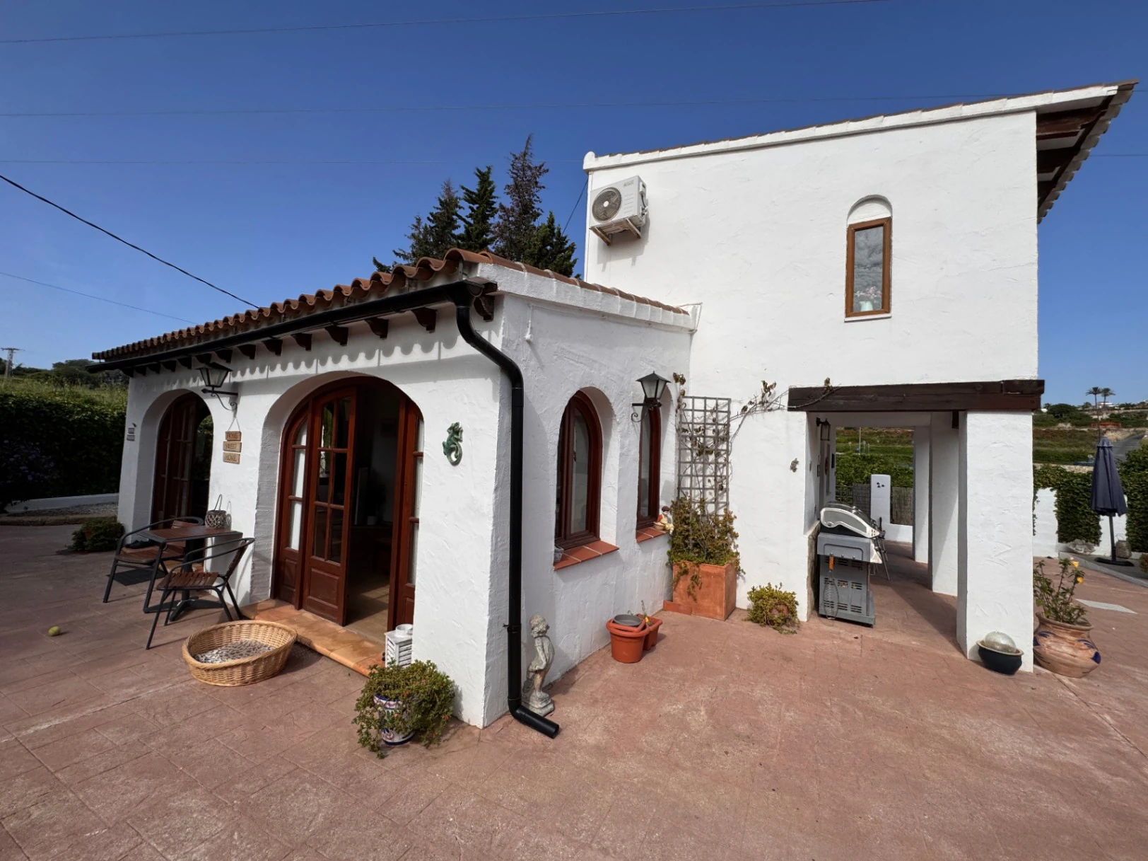 Encantadora Casa de Campo con Carácter en Venta en Benitachell