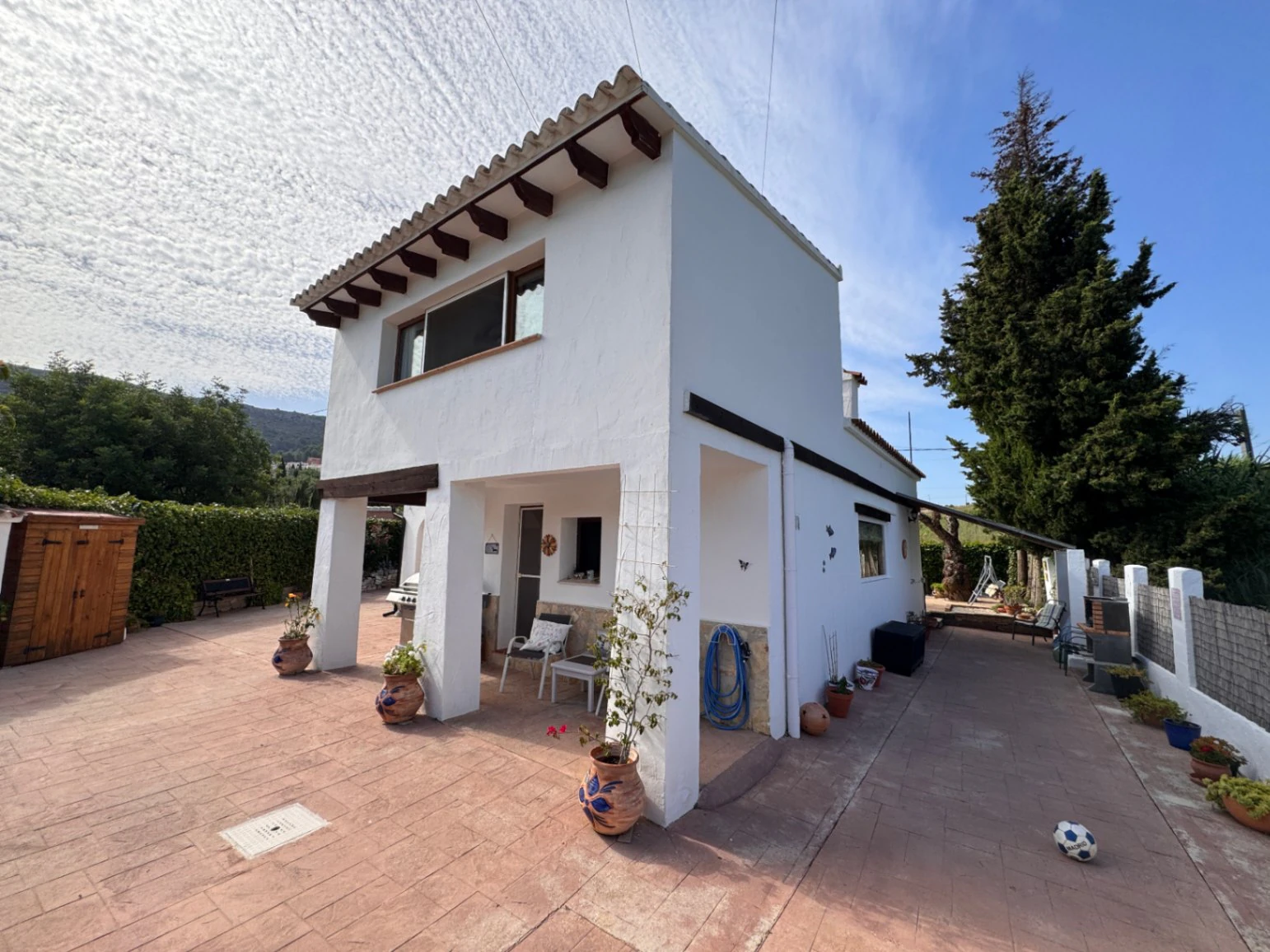 Encantadora Casa de Campo con Carácter en Venta en Benitachell