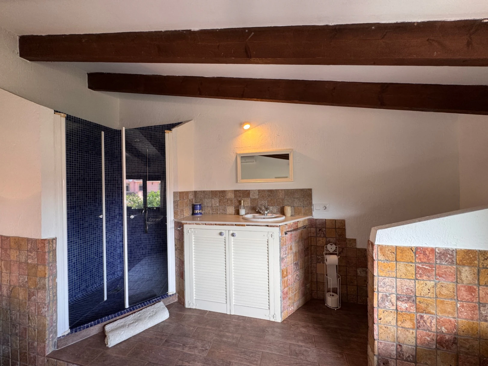 Encantadora Casa de Campo con Carácter en Venta en Benitachell