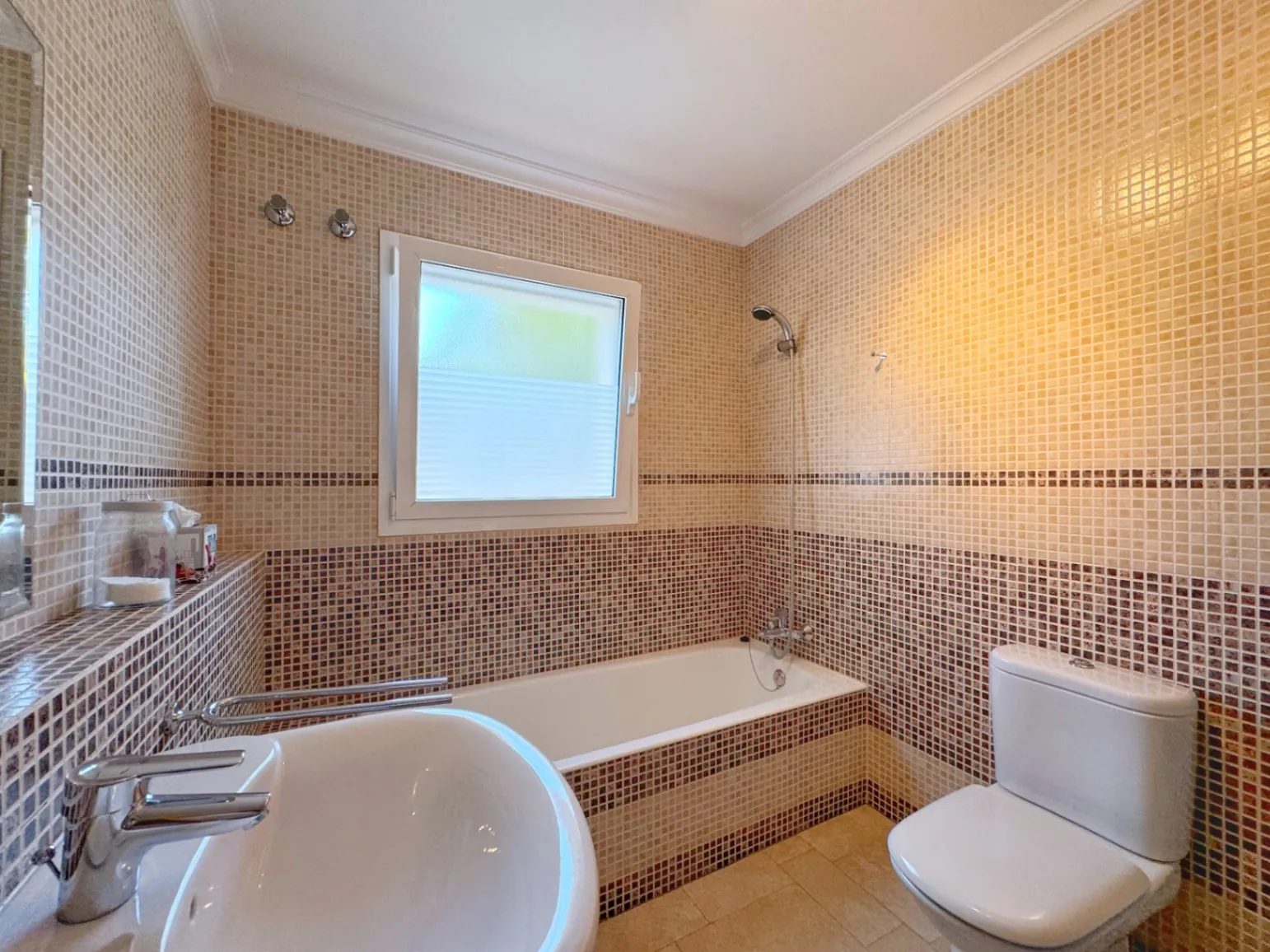 Exclusieve villa in Marquesa VI: privacy, luxe en comfort