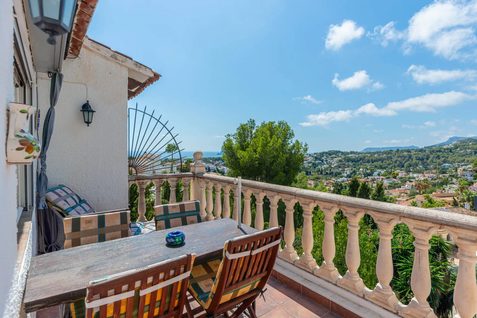 Villa te koop in Benissa, Montemar, met privézwembad.