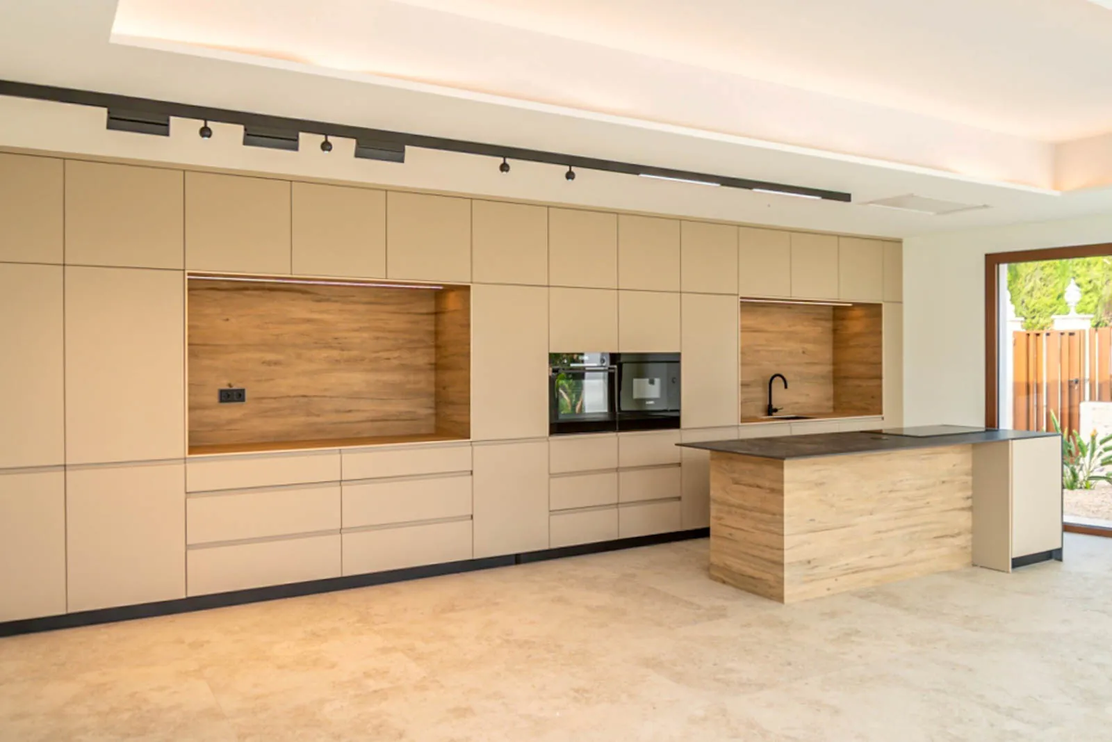 Moderne villa te koop in Calpe, Gran Sol met privézwembad