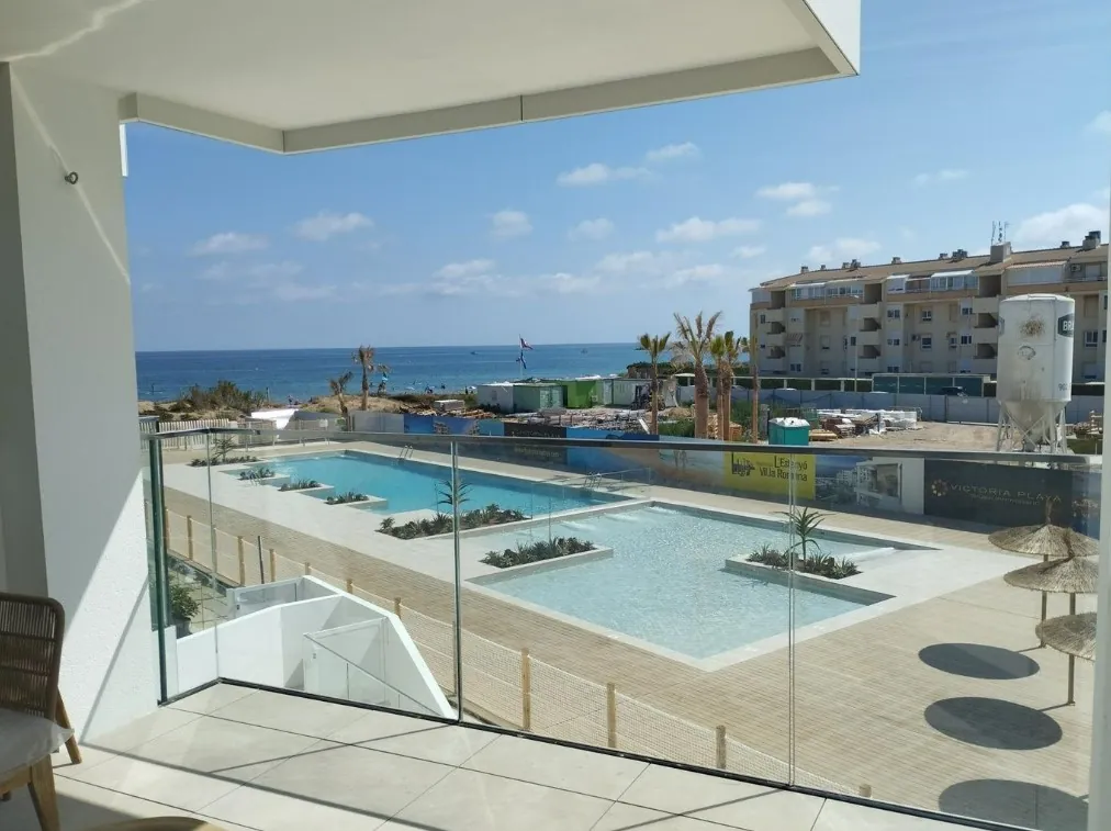 Nieuwbouw appartement aan het strand in Dénia
