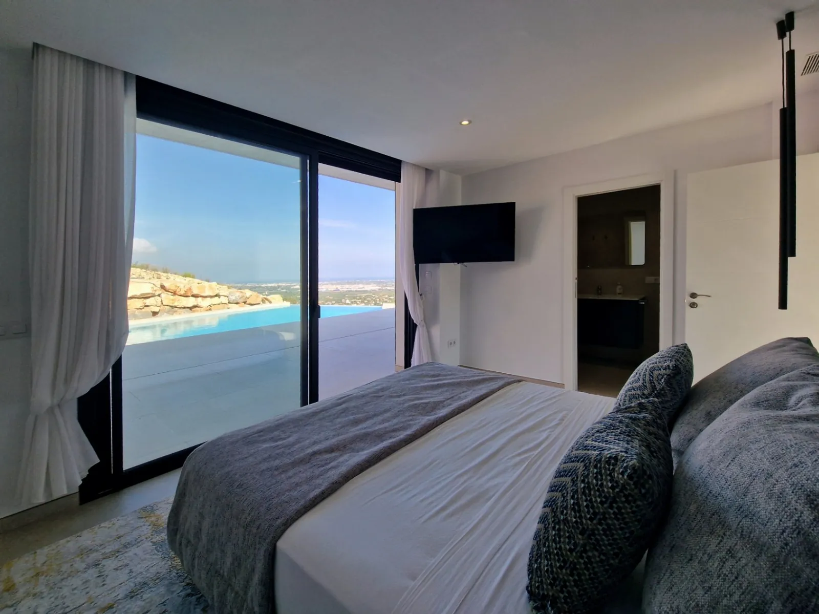Moderne villa met 3 slaapkamers in Monte Solana, Pedreguer