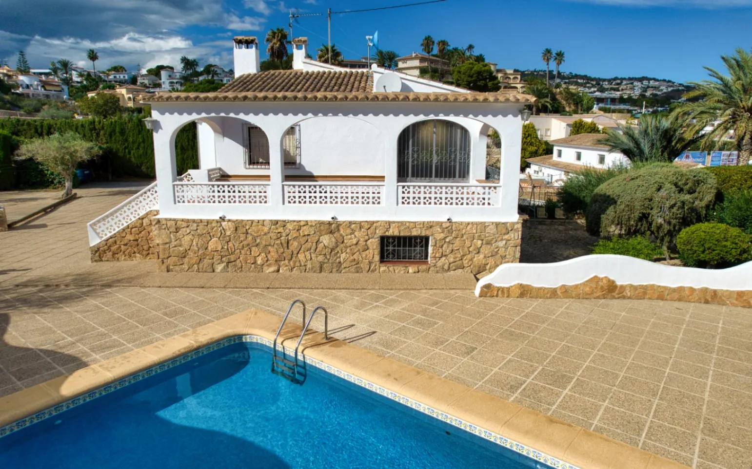 Villa te koop op 200 meter van het strand